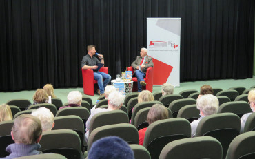 Zenon Kasprzak i Maciej Zychowicz podczas dyskusji