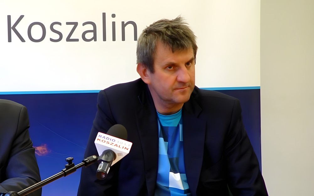 Marek Kamiński w bibliotece