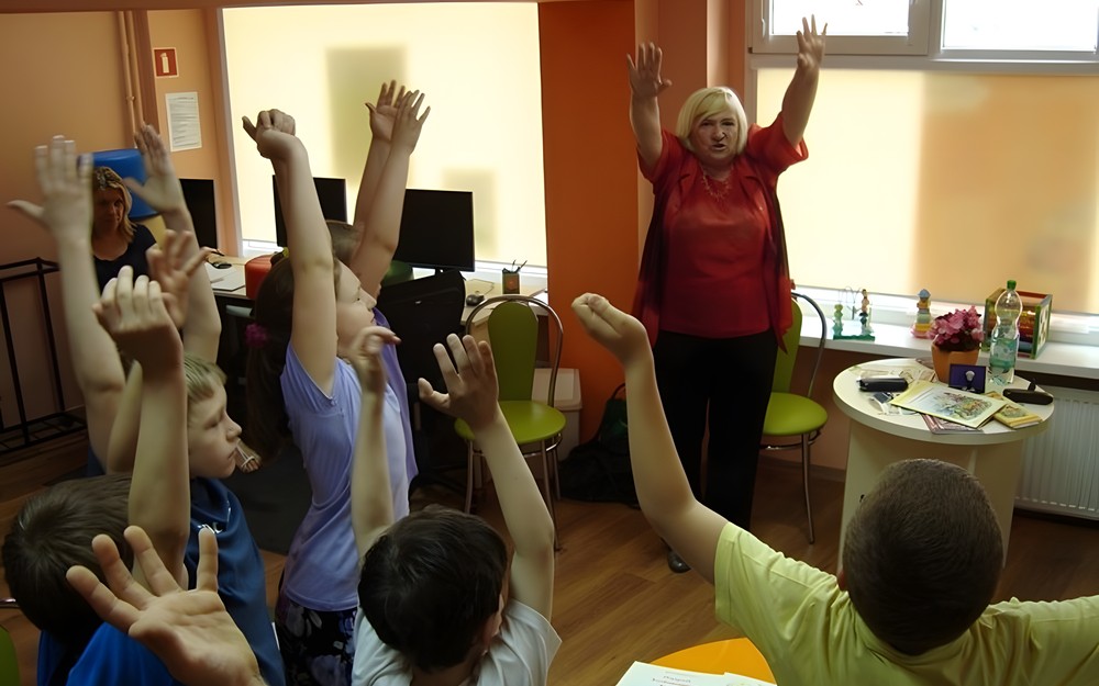 Spotkanie autorskie z panią Marią Nienartowicz