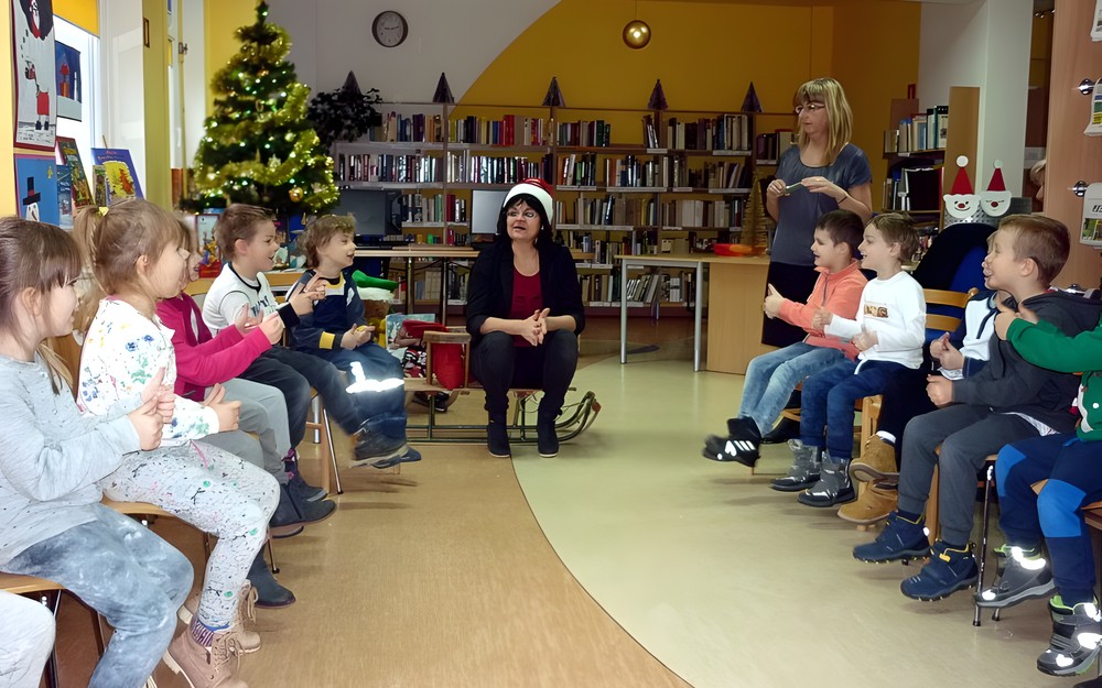 Powitanie MOTYLKÓW - Cześć hej! Cześć OK!