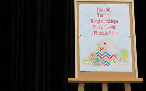 Plakat promujący 50. Turniej Recytatorski  "Ptaki, ptaszki i ptaszęta polne" 2018