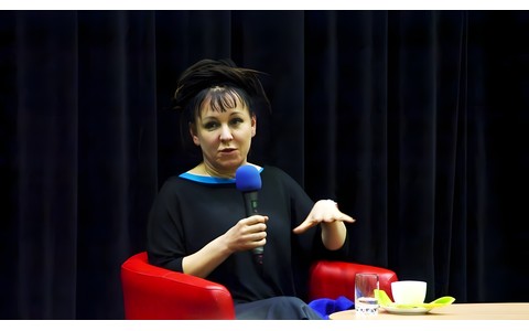 Na zdjęciu: Olga Tokarczuk podczas spotkania w Koszalińskiej Bibliotece Publicznej w 2015 r.