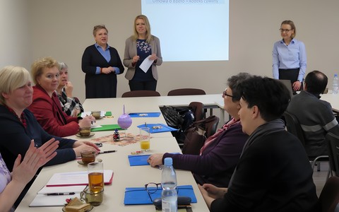 Pracownicy Koszalińskiej Biblioteki Publicznej oraz bibliotek gminnych i miejsko-gminnych w powiecie koszalińskim na szkoleniu z zakresu ochrony praw autorskich.