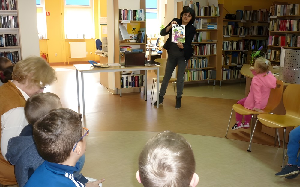Rozpoczynamy zajęcia - prezentacja książek Juliana Tuwima