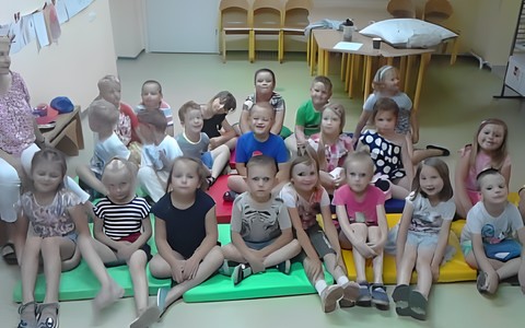 Dzieci podczas zajęć