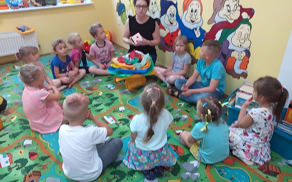 Dzieci podczas zabawy