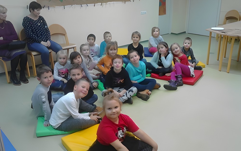 Przedszkolaki podczas zajęć
