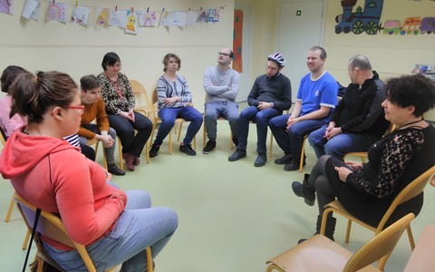 Wspólna rozmowa z podopiecznymi WTZ-u