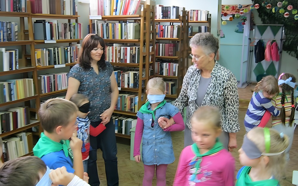 „Czarna książka kolorów”