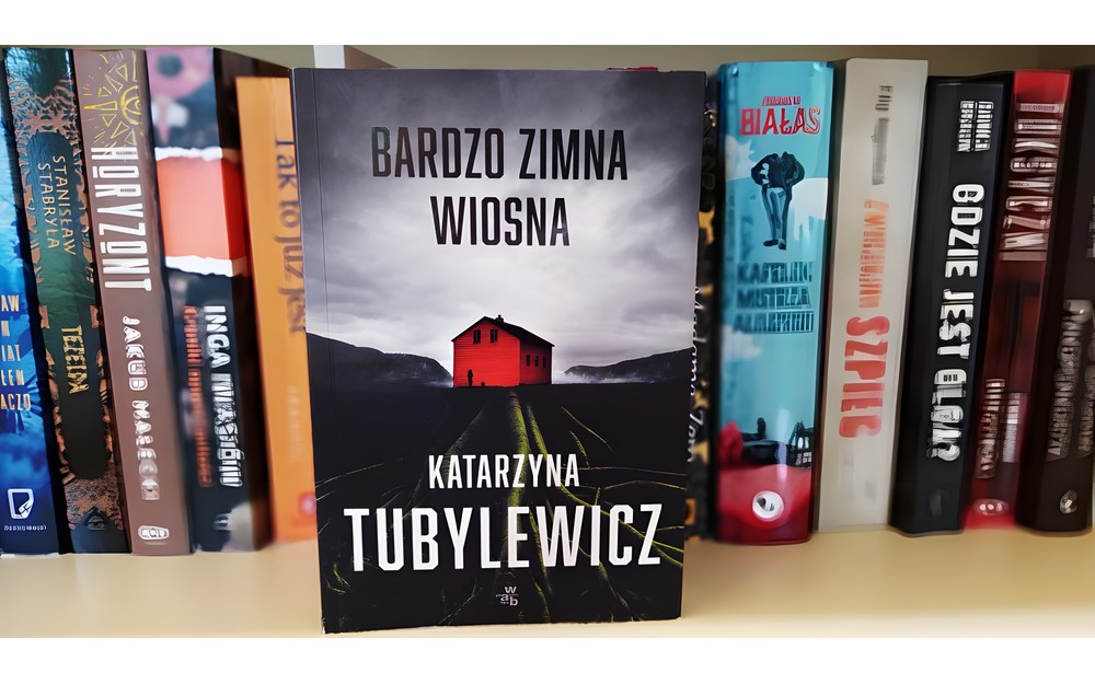 książka Bardzo zimna wiosna