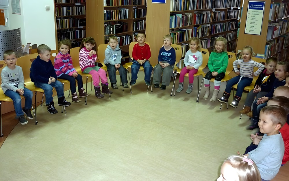 Pierwsza wizyta w bibliotece