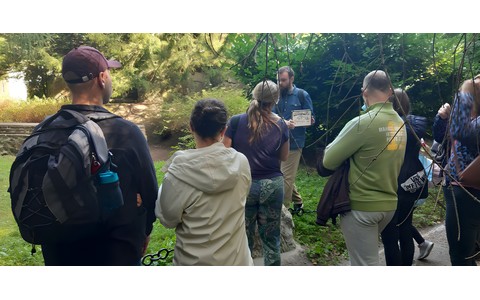 Uczestnicy rajdu z Andrzejem Kuczkowskim