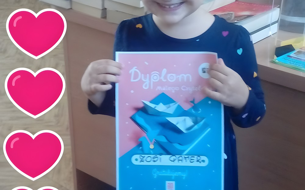 zdjęcie Zosi z dyplomem