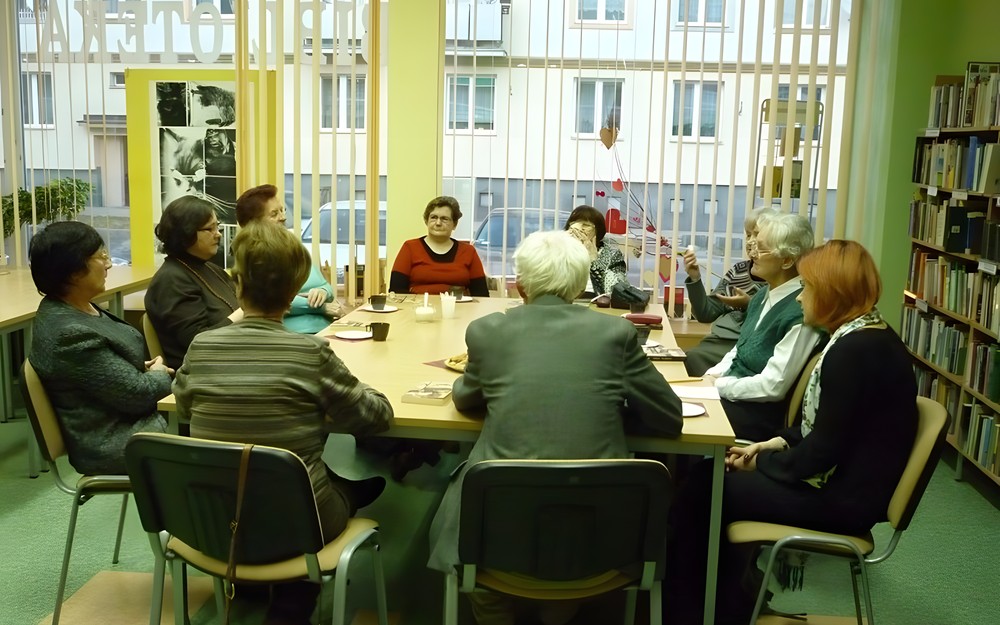 DYSKUSYJNY KLUB KSIĄŻKI