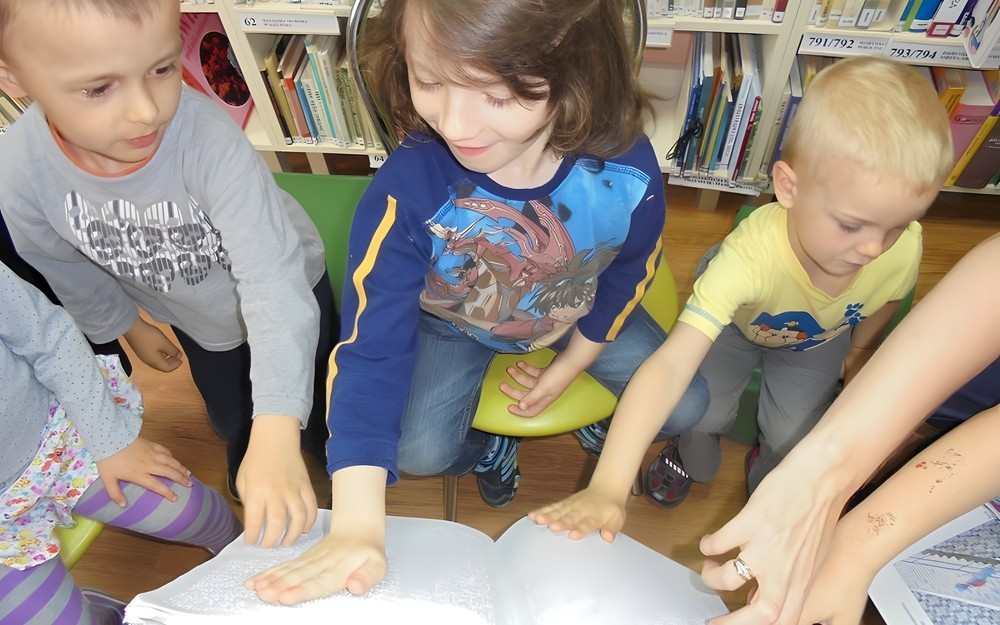 Czarna Książka Kolorów