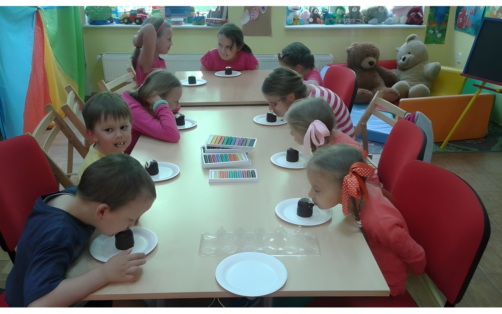 KLUB PRZYJACIÓŁ BIBLIOTEKI