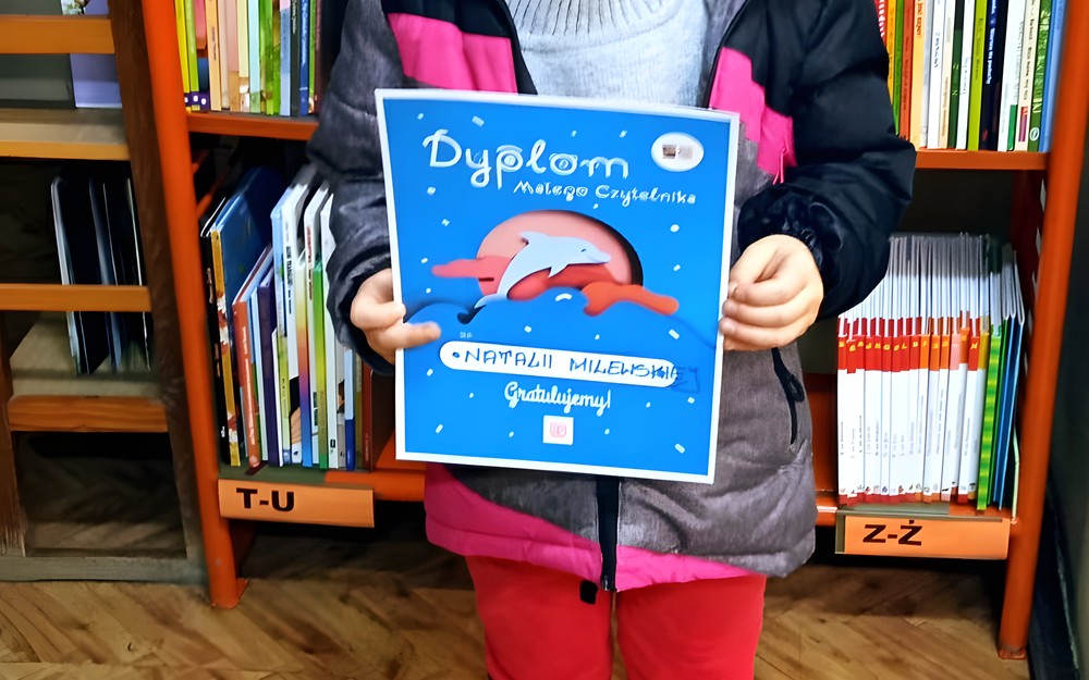 Zdjęcie Natalii z dyplomem