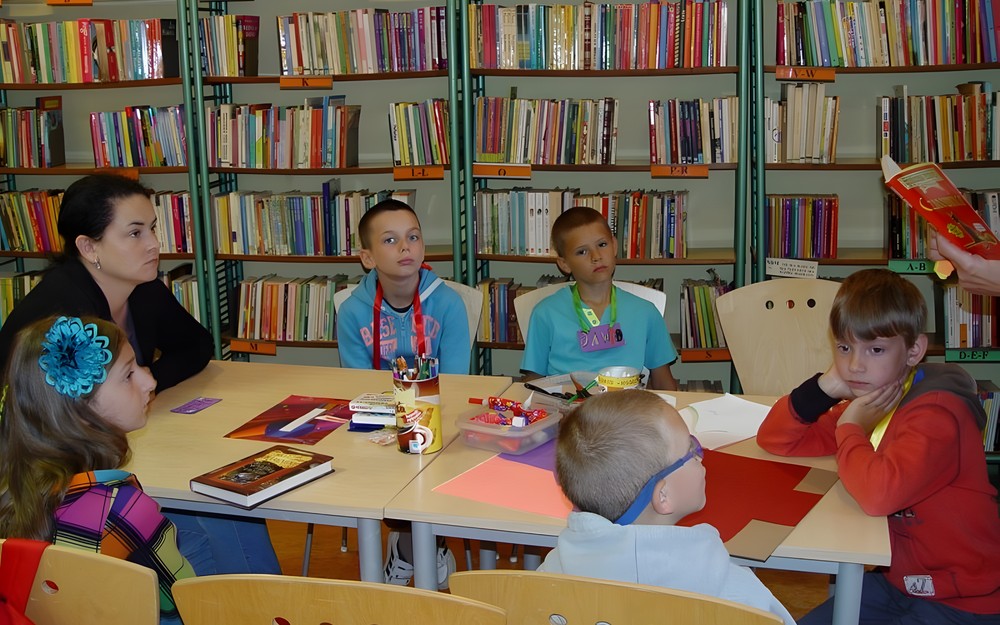 WAKACJE W BIBLIOTECE