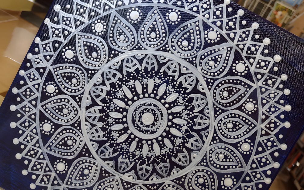 na zdjęciu mandala