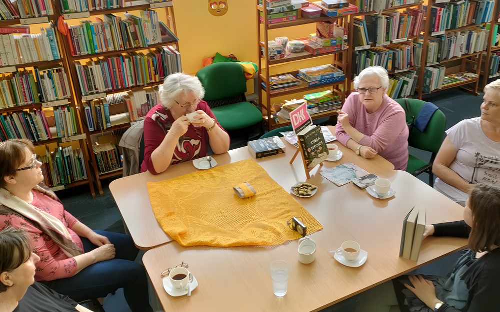 Czytelniczki dyskutują o książce