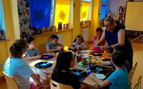 Rozpoczynamy tworzenie winylowych zegarów