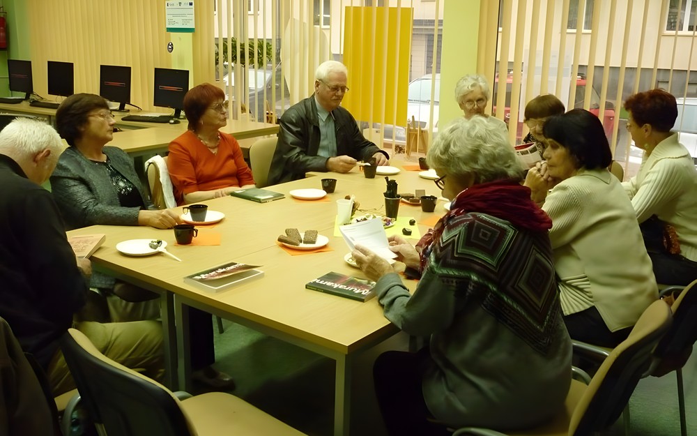 DYSKUSYJNY KLUB KSIĄŻKI