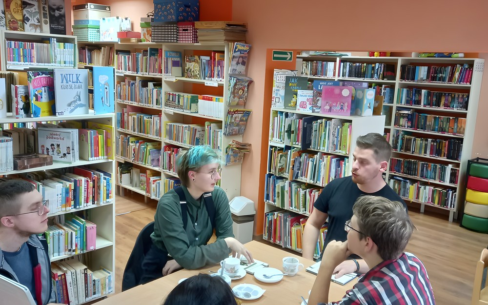 Spotkanie Młodzieżowego Dyskusyjnego Klubu Książki