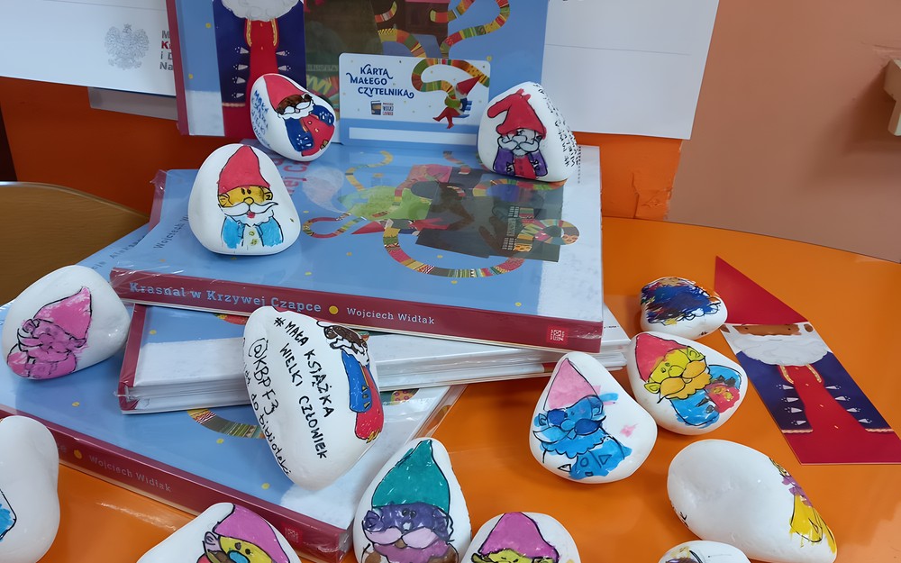 Kamyczkowa promocja akcji "Mała Książka Wielki Człowiek"