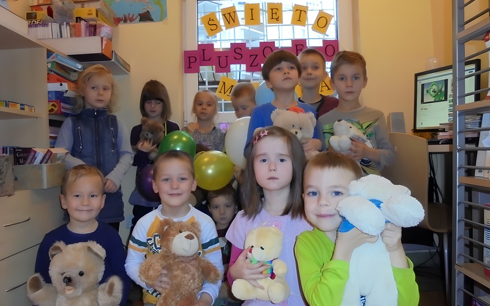 ŚWIATOWY DZIEŃ PLUSZOWEGO MISIA