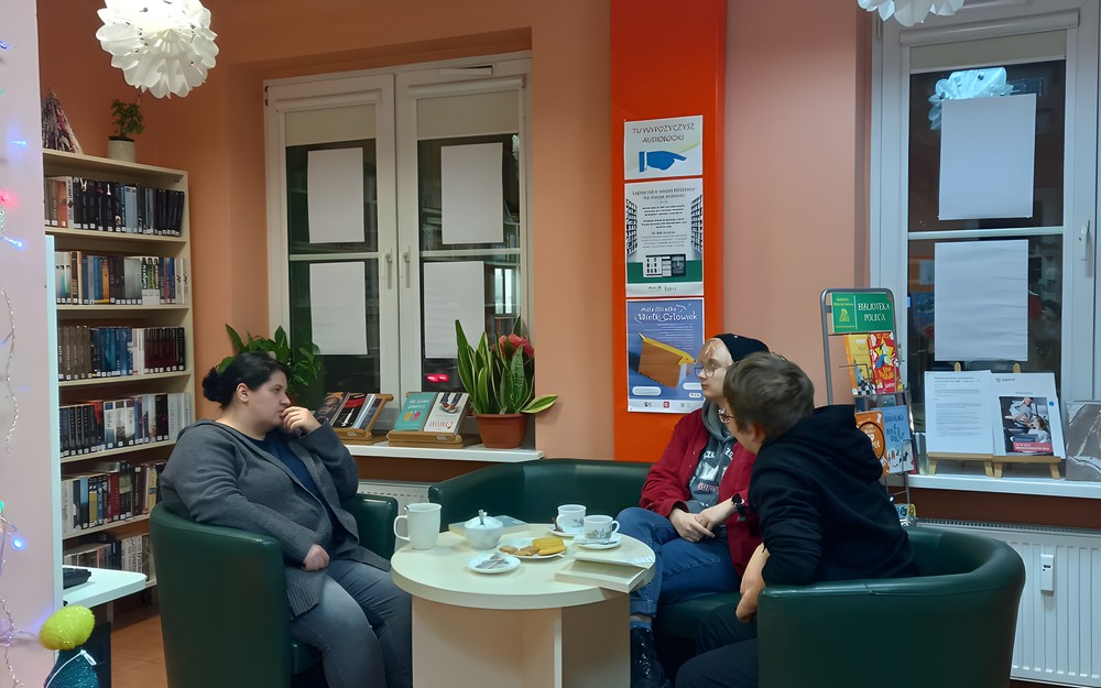Spotkanie Młodzieżowego Dyskusyjnego Klubu Książki