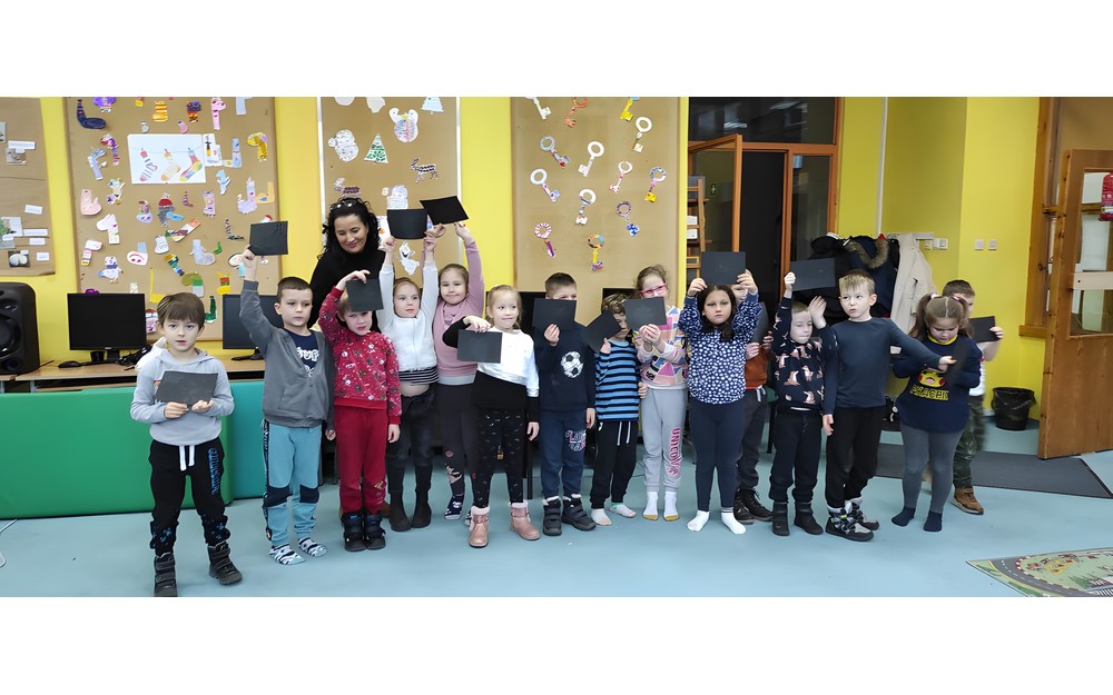 lekcja biblioteczna z pierwszkolasistami z SP nr 5 w Koszalinie