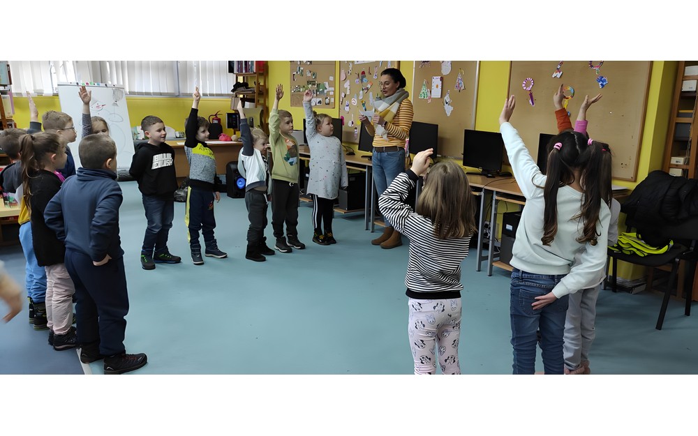 zajęcia z sześcioletnimi biedronkami z Przedszkola nr 13 w Koszalinie
