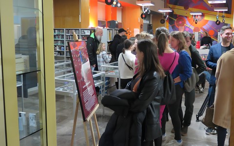 Uczestnicy wernisażu