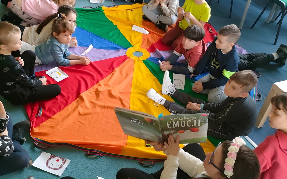 lekcja biblioteczna-emocje