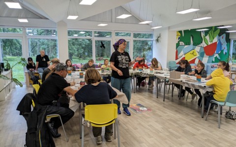 Uczestniczki i uczestnicy warsztatów z Duśką Zuo