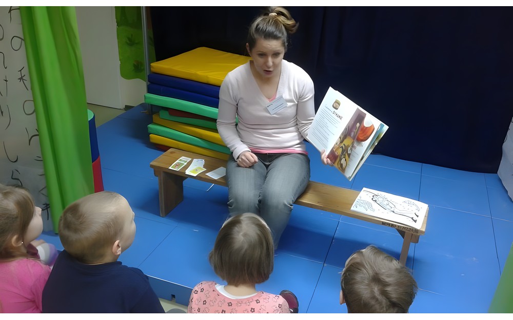 Maluchy w Bibliotece
