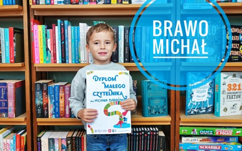 Zdjęcie Michała z dyplomem