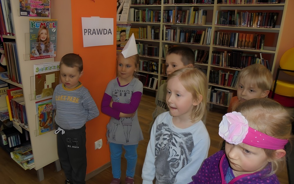 Drewniany pajacyk i jego przygody