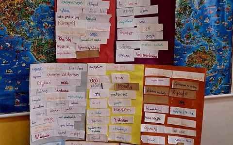 Na zdjęciu feryjny wiersz dadaistyczny