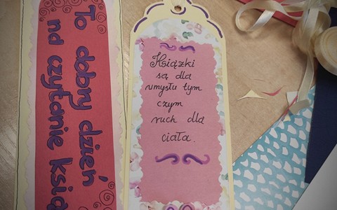 Zakładki do książek wykonane przez czytelników