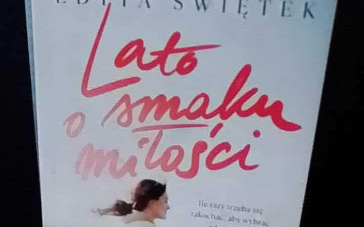Na zdjęciu książka