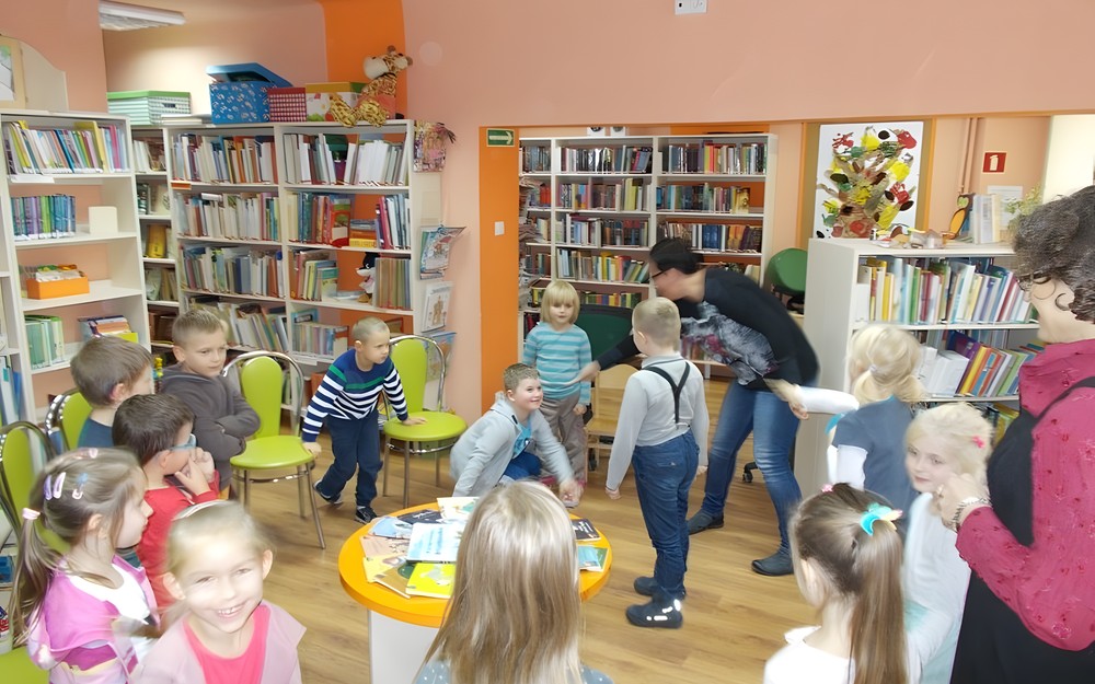 Pierwsza wizyta w bibliotece