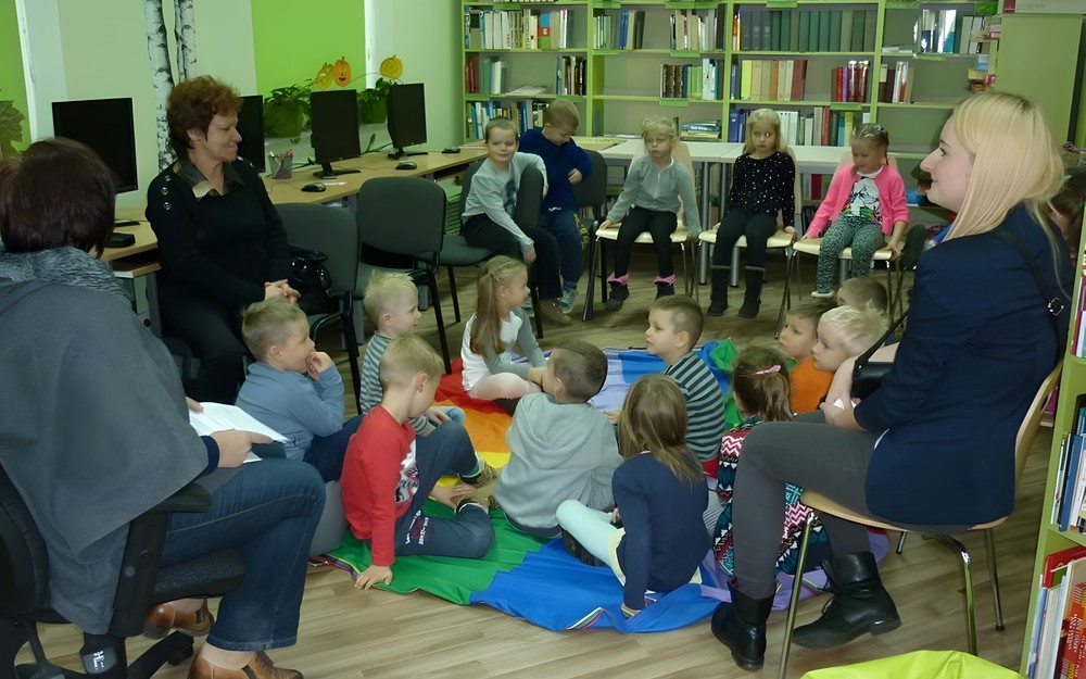 DZIEŃ POSTACI Z BAJEK