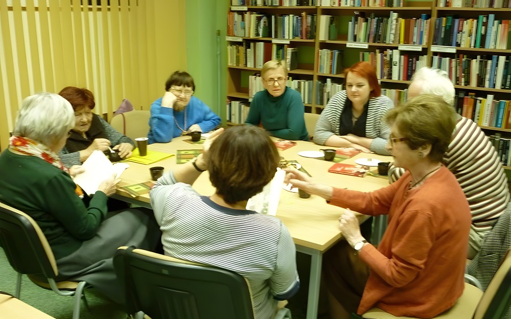 DYSKUSYJNY KLUB KSIĄŻKI