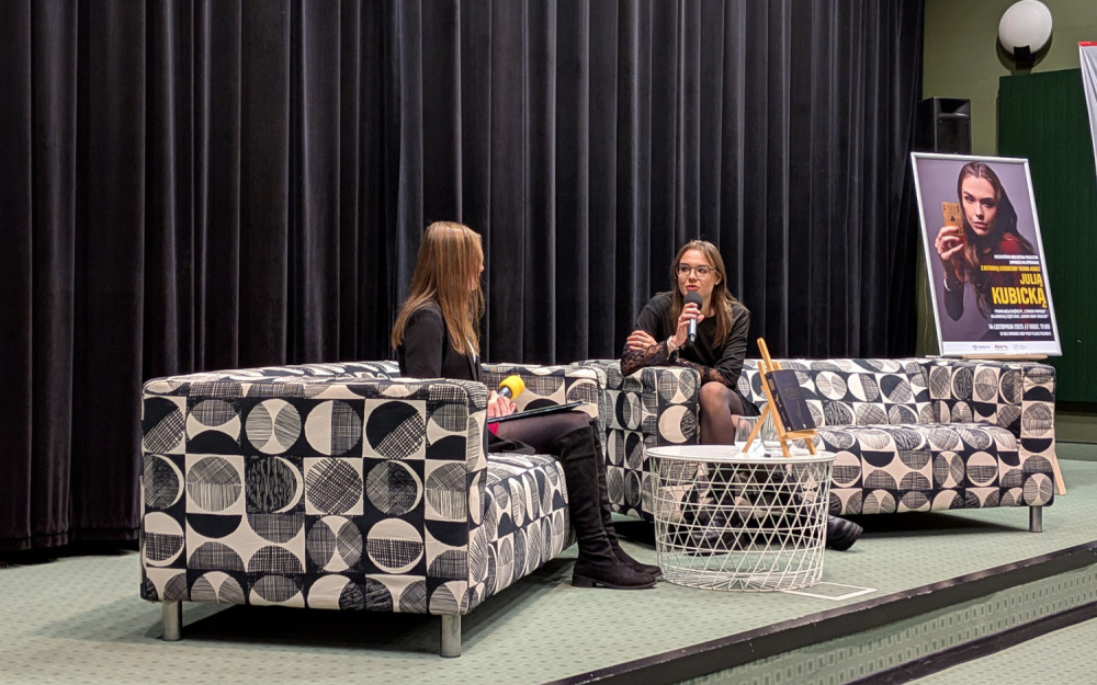Julia Kubicka oraz Anna Pańczyk na spotkaniu autorskim