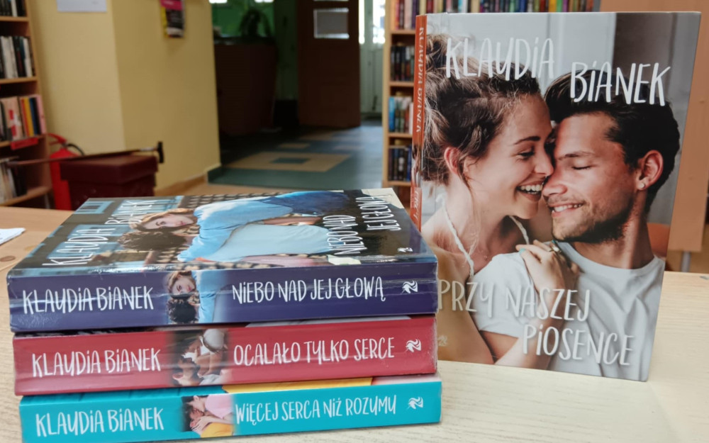 Na zdjęciu książki Klaudii Bianek