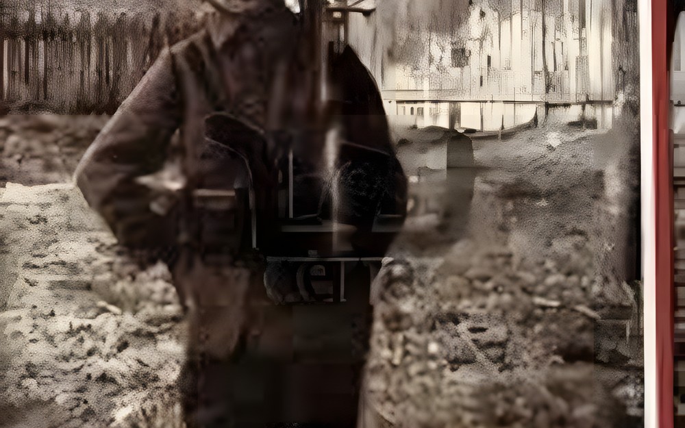 MDKK - „Białe róże: powieść dla młodzieży z czasów inwazji bolszewickiej”