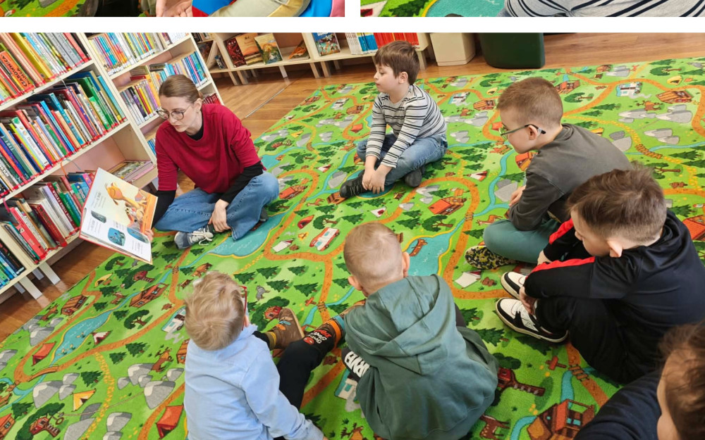 Dzieci z Przedszkola Integracyjnego "Bajka" słuchają opowiadania R. Bright "Wielbłąd, który marudził".