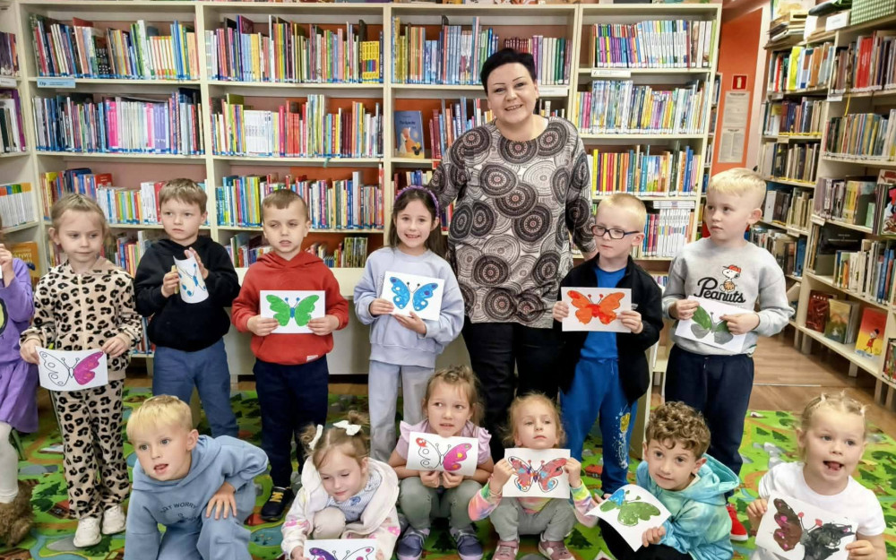 Zdjęcie pamiątkowe z grupą "Śmieszków" z Kruczej Chatki