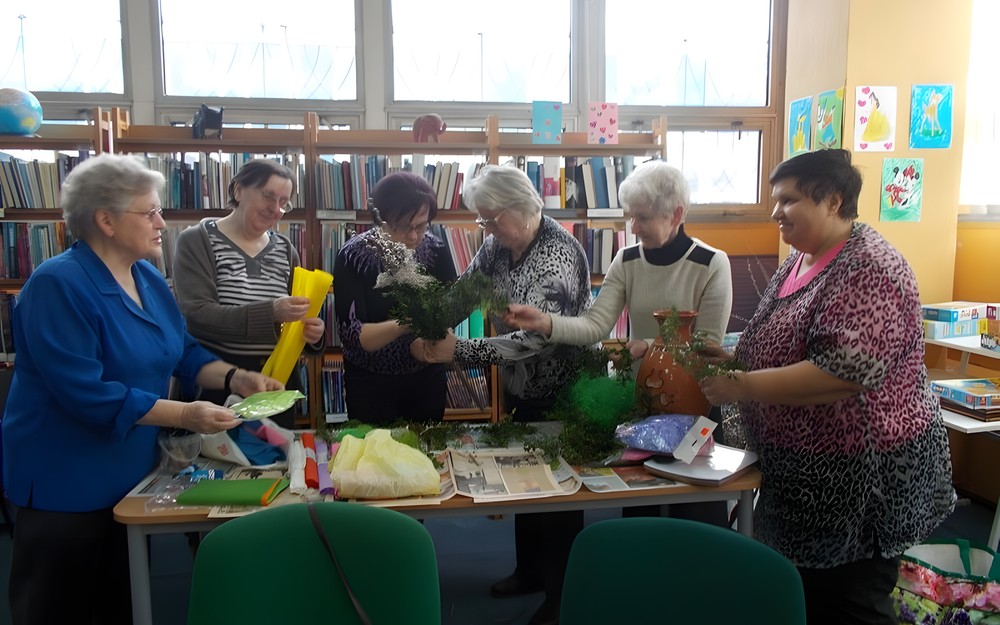 Wielkanoc w bibliotece